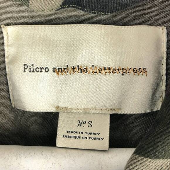 Pilcro Anthropology Green Orange Embroidered Flower Camo Denim Jean Jacket Coat - Picture 2 of 6